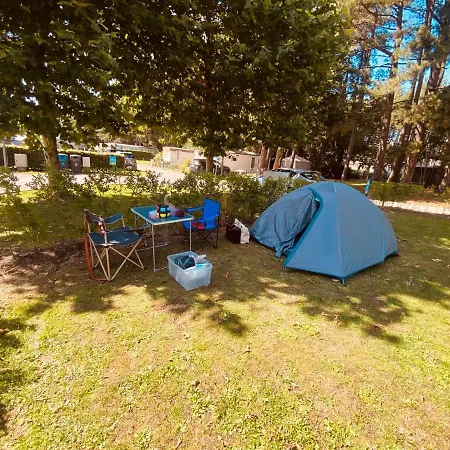 Campeggio Breebos: Empty Lots For Tents And Mobile Homes